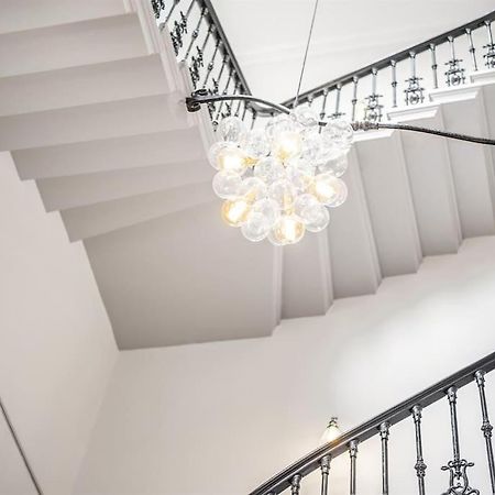 Rowntree One - Stunning Apartment- Grade II Listed York Exterior foto