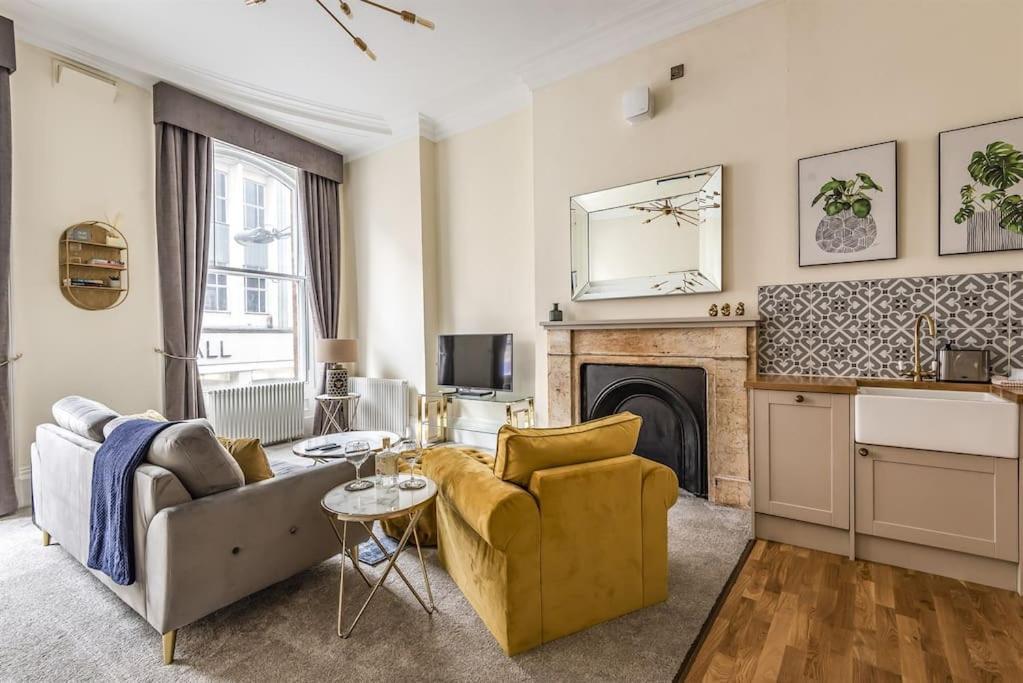 Rowntree One - Stunning Apartment- Grade II Listed York Exterior foto